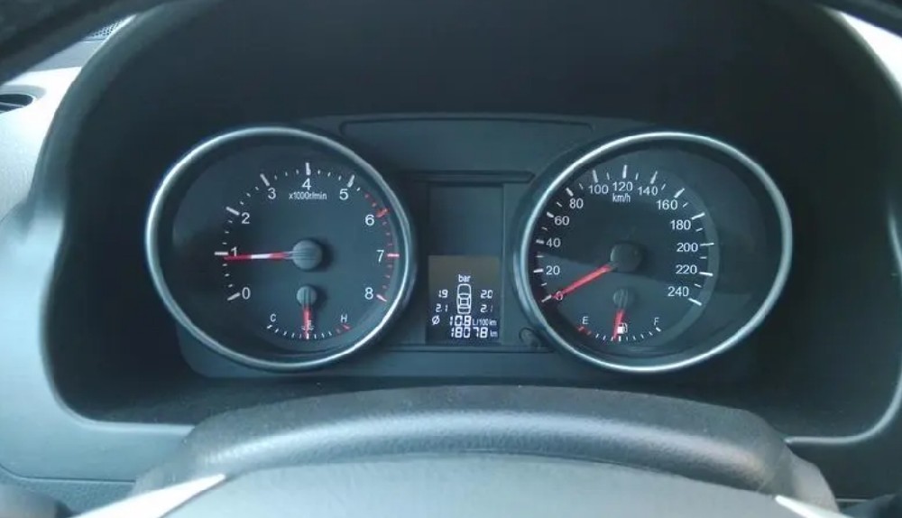 汽車(chē)油耗高的原因有幾種，一些可能油耗高的因素是什么